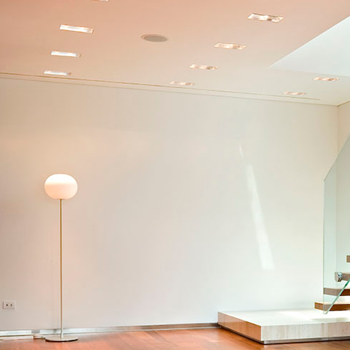 Lámpara IC Lights Floor 1