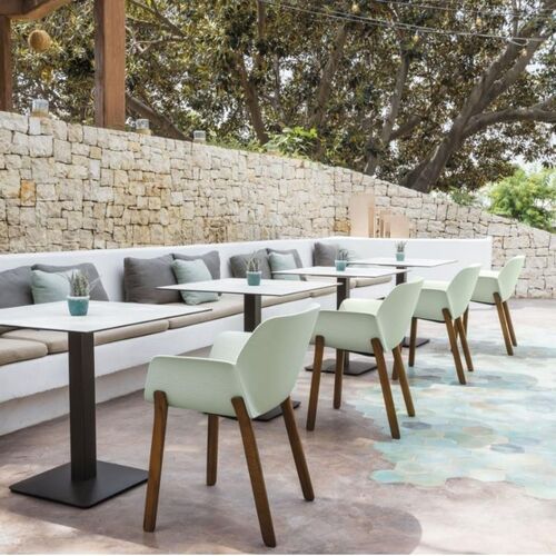 Sillón Nuez Outdoor Cuatro Patas Madera